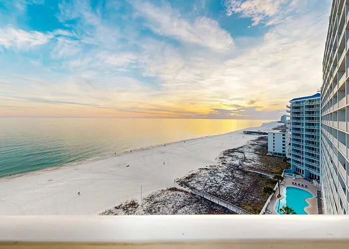 Beachfront With Stunning Views Shared Hot Tub Fitness & Indoor Pool Holiday home Gulf Shores