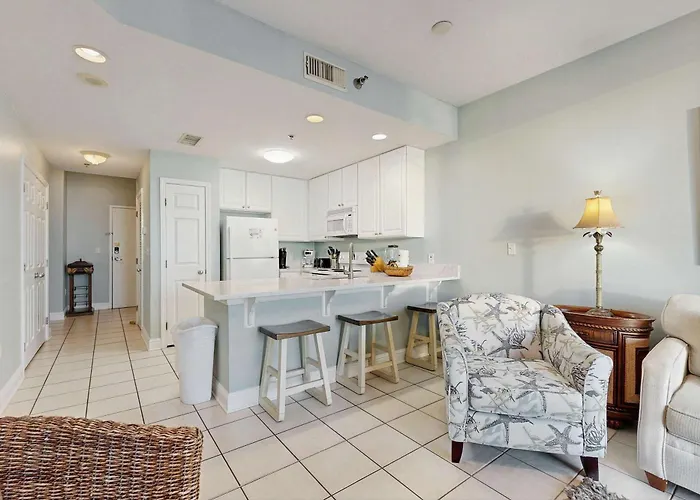 Beachfront With Stunning Views Shared Hot Tub Fitness & Indoor Pool Holiday home Gulf Shores