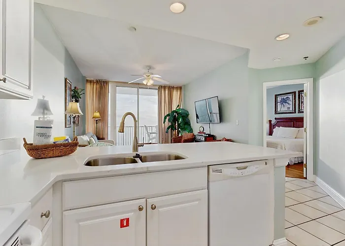 Beachfront With Stunning Views Shared Hot Tub Fitness & Indoor Pool
