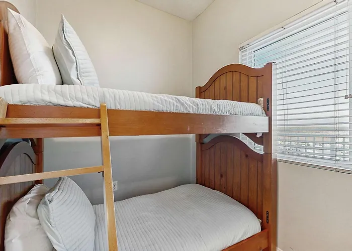 Beachfront With Stunning Views Shared Hot Tub Fitness & Indoor Pool *